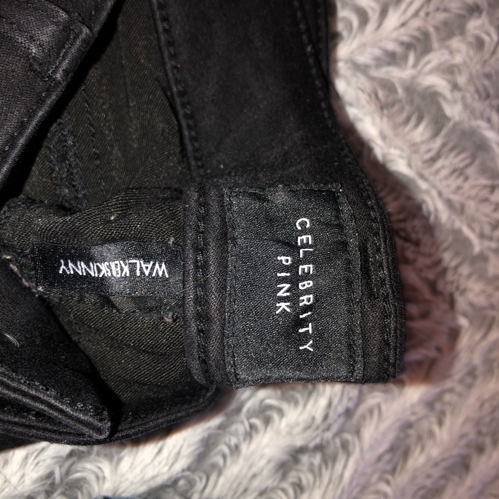 Black skinny jeans